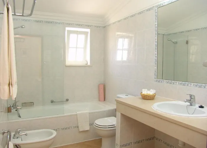 Ponta Grande 4* אלבופיירה