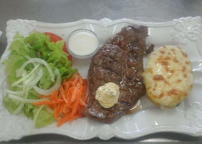 Ponta Grande אלבופיירה