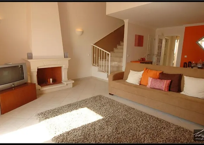 Ponta Grande אתר נופש אלבופיירה