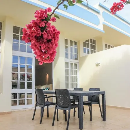 Szálloda Ponta Grande Patroves