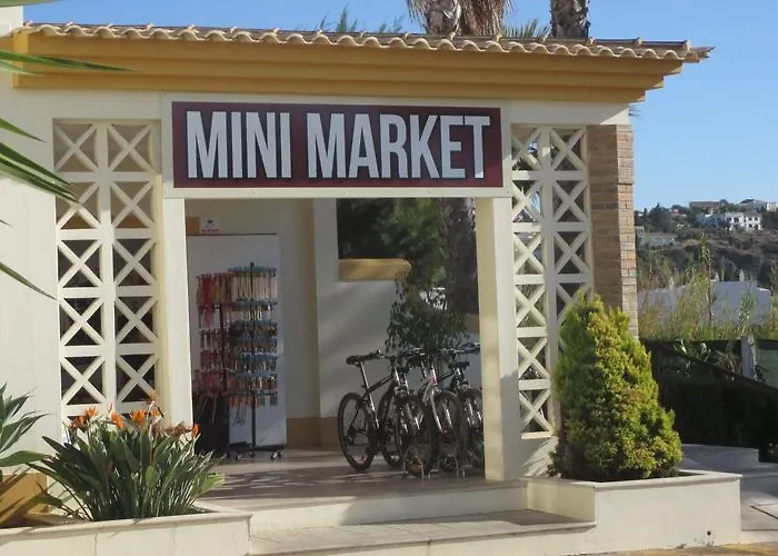 Resort Ponta Grande 4*